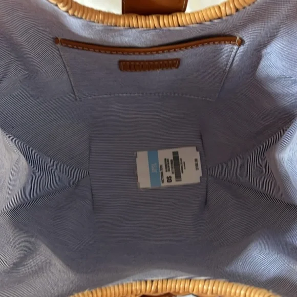 NWT J.McLaughlin Victoria Tote - Picture 5 of 8